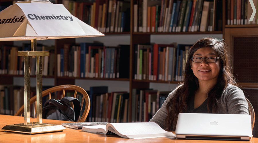 Eve Martinez '16 Eve Martinez '16